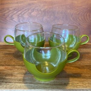 3 glass Pyrex Roly Poly glasses with Avocado green plastic holders- DRINK UPS